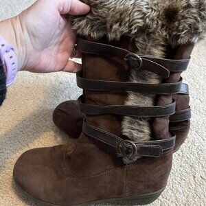 Kenneth Cole Unlisted girls size 6 boots, brown Chill It Out style